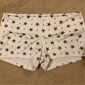 Fleo White LRC Shorts with stars